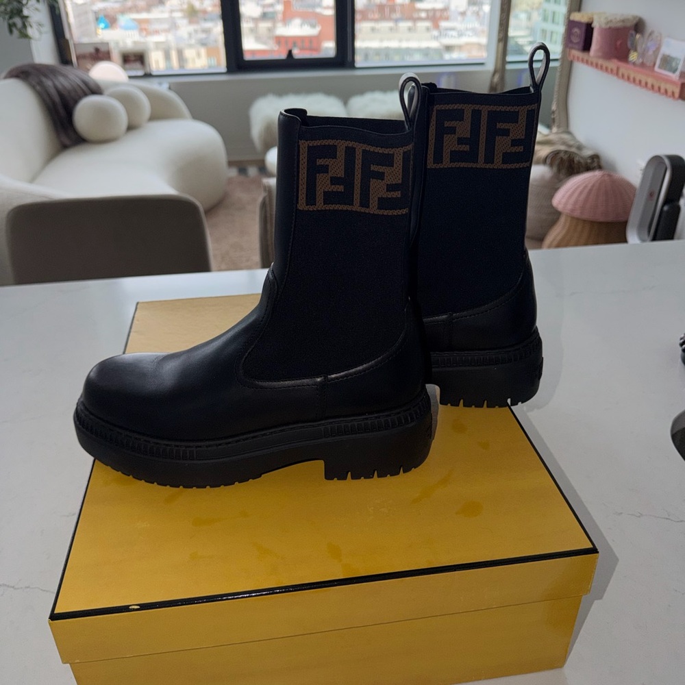 Fendi Black and Brown Ankle Booties